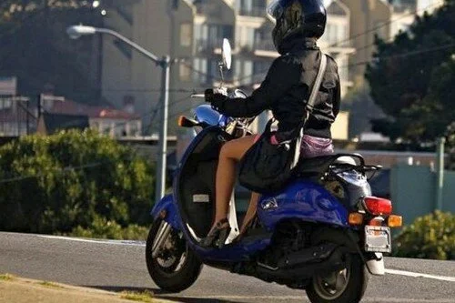 chto-vybrat-moped-ili-sku