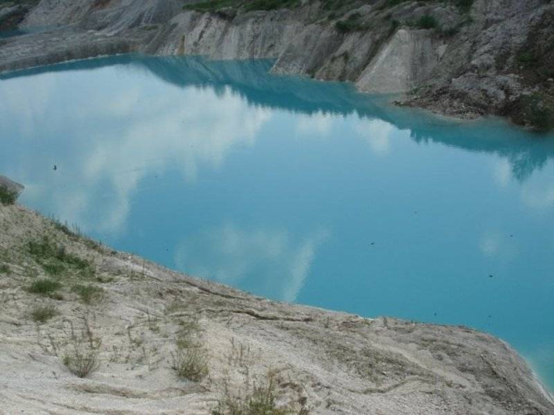 post-7949-0-69027700-1298243025_thumb.jp