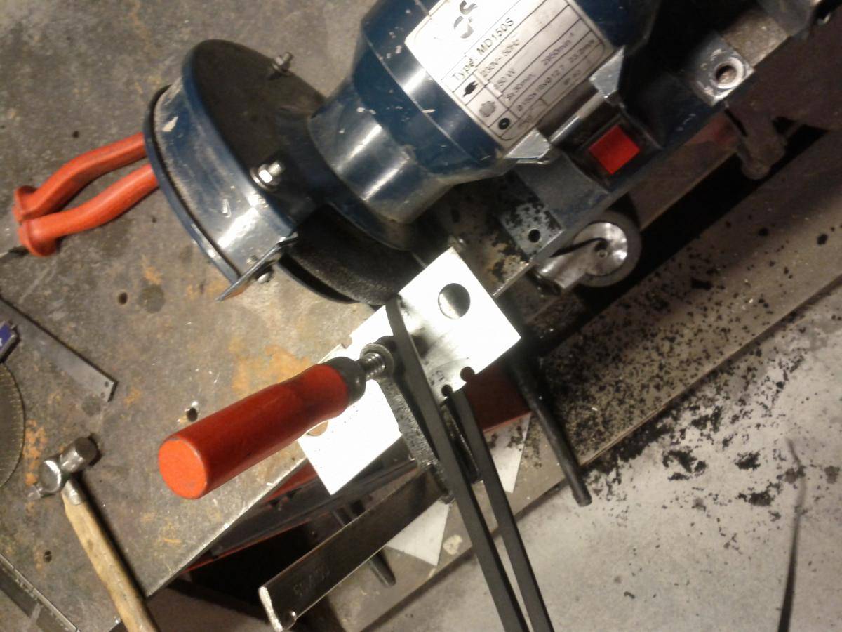 post-27493-0-99373000-1425420559_thumb.j