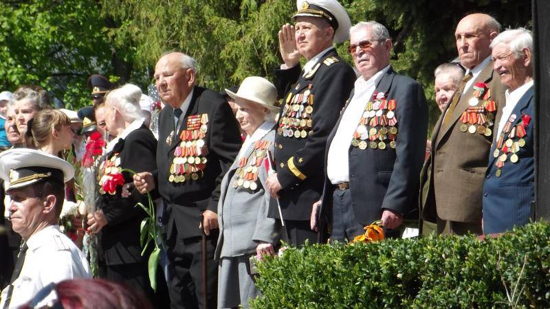 post-16053-0-04906000-1368104000_thumb.j