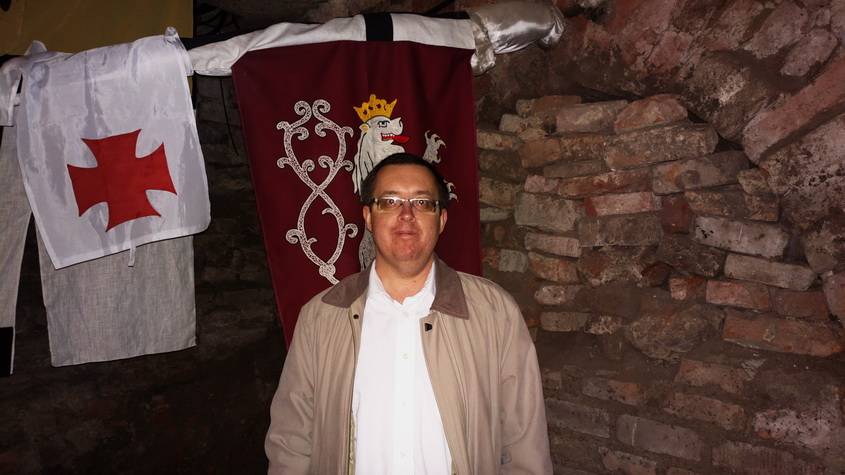 post-23448-0-42856200-1463859735_thumb.j