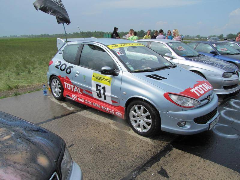 post-11295-0-27211500-1307021839_thumb.j