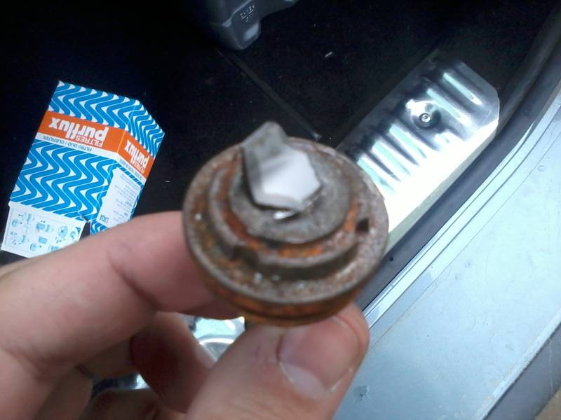 post-18714-0-72072800-1339269619_thumb.j