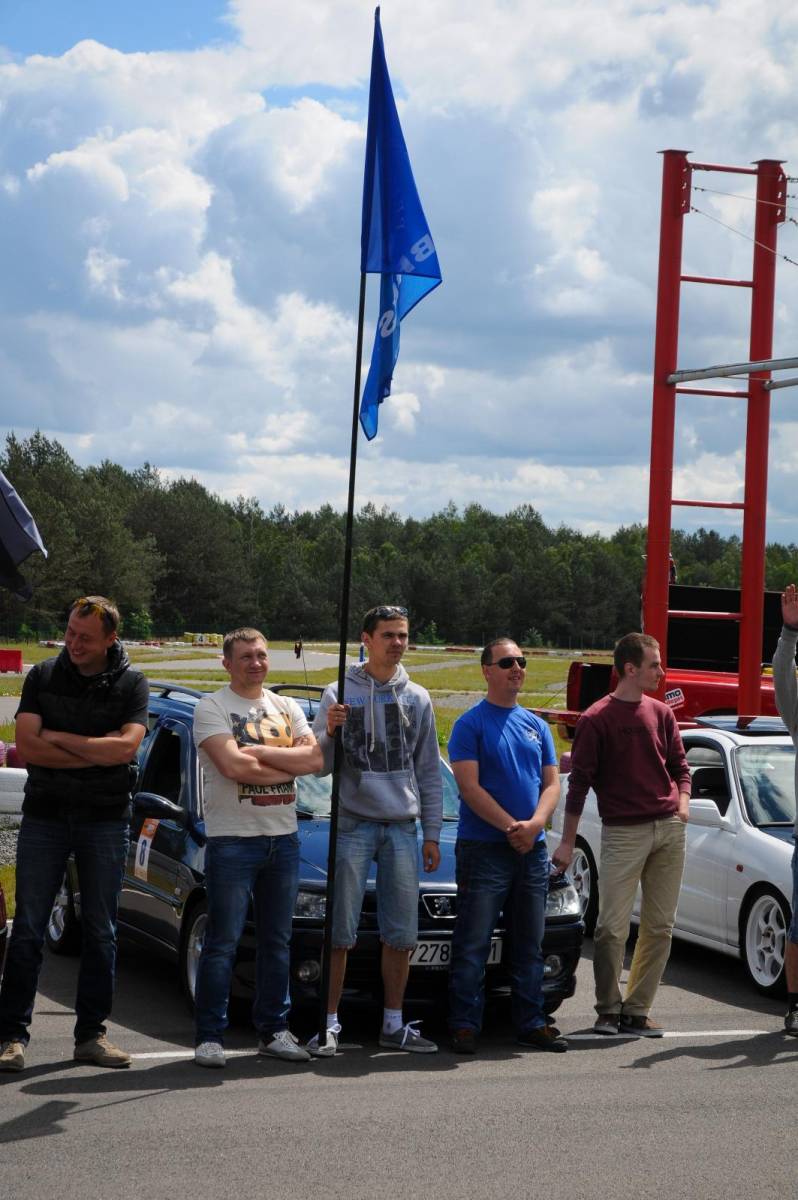 post-40724-0-35638700-1465761159_thumb.j