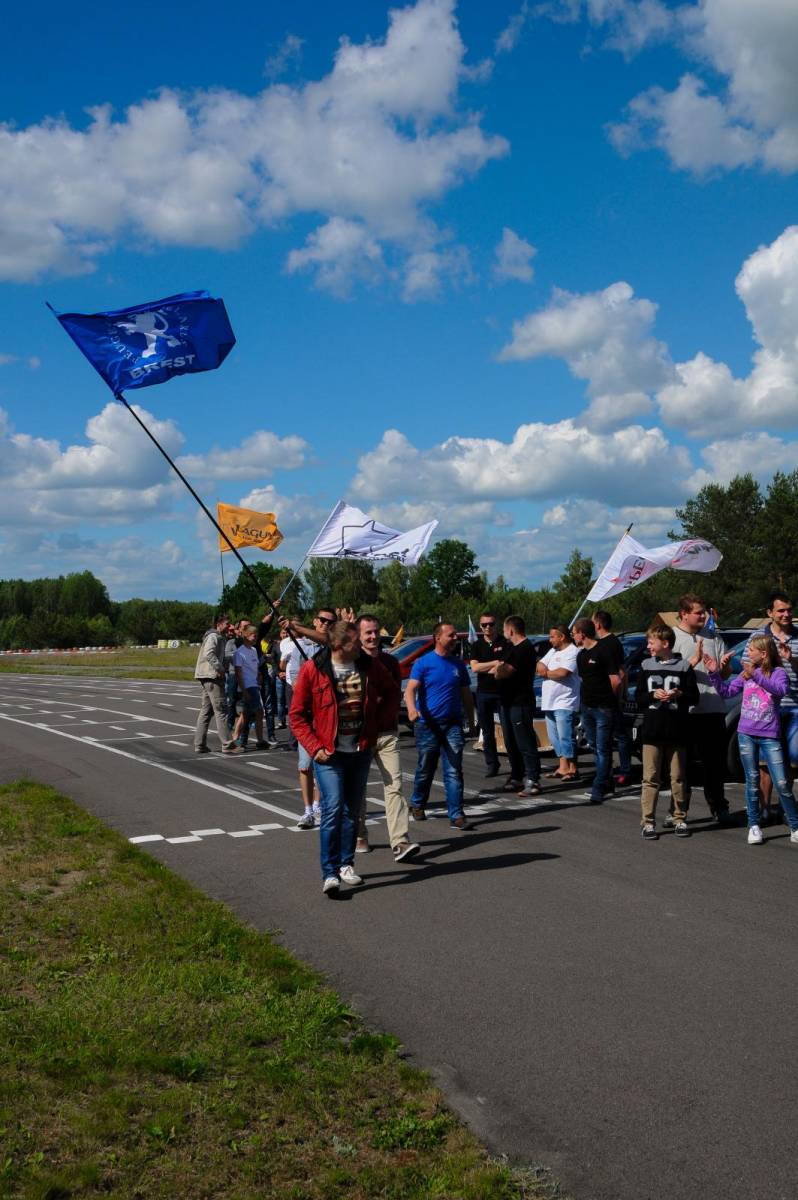 post-40724-0-90259000-1465761422_thumb.j