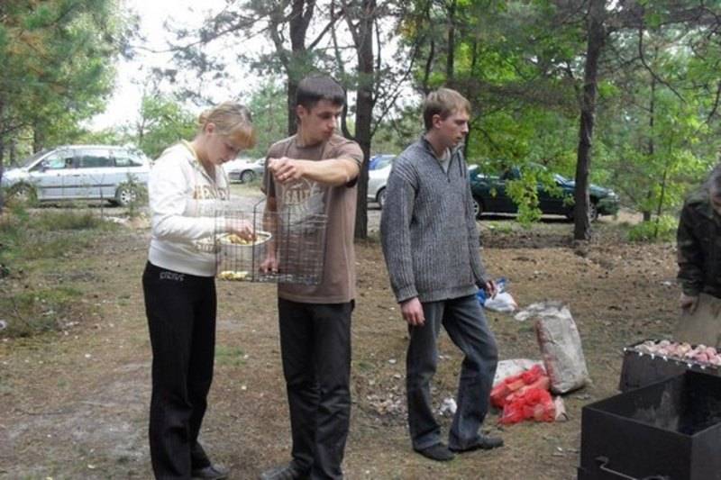 post-2550-0-32405600-1317016691_thumb.jp