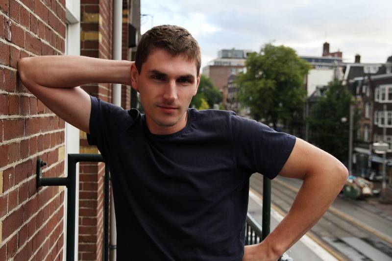 post-4339-0-64748700-1348434748_thumb.jp