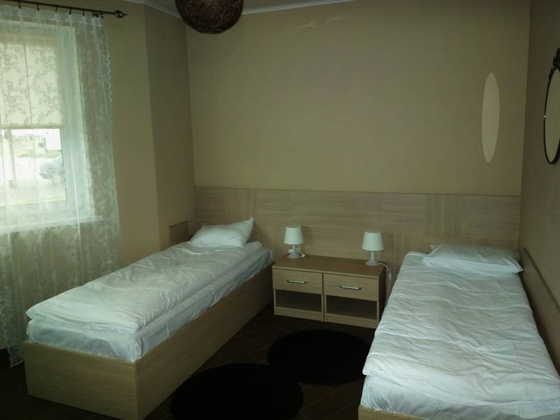 post-23448-0-31875500-1475006855_thumb.j