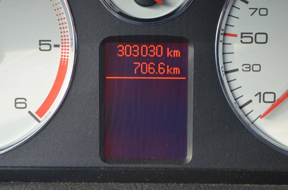 post-12815-0-14398900-1444808409_thumb.j