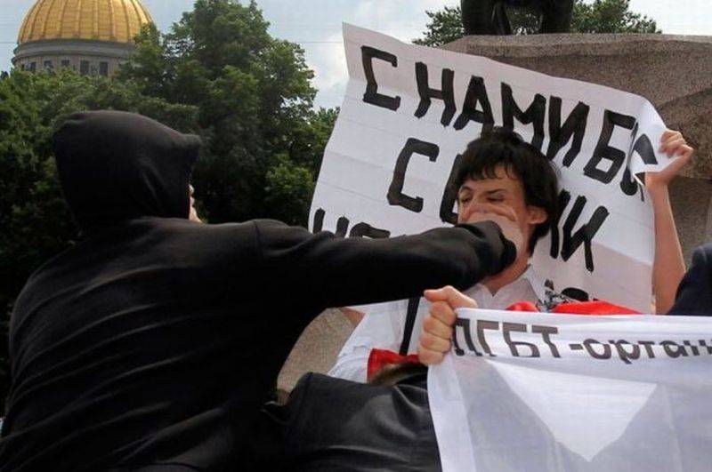 post-7159-0-28836300-1321279220_thumb.jp