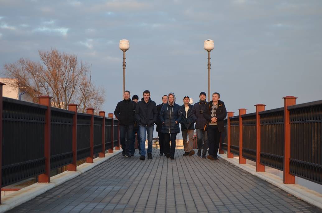 post-12815-0-29046900-1479840329_thumb.j