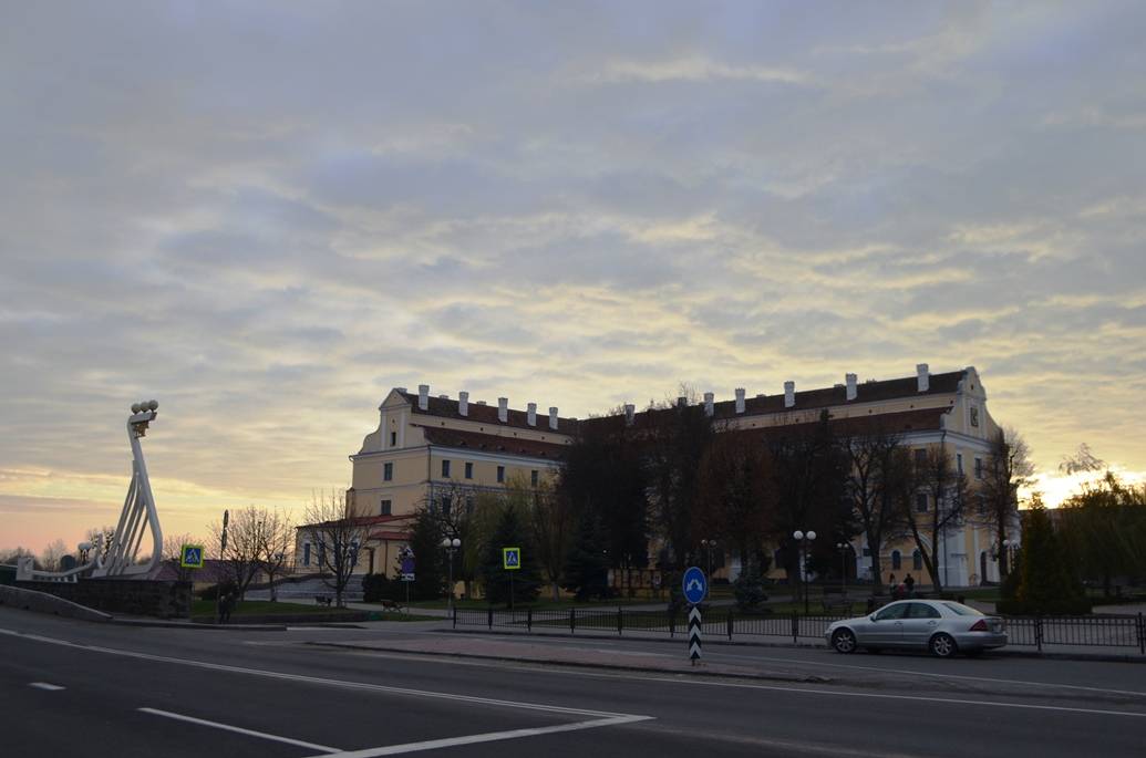 post-12815-0-32902000-1479840145_thumb.j