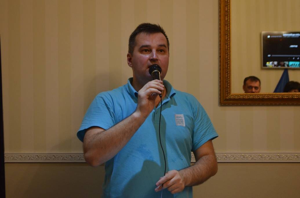 post-12815-0-41684200-1479840376_thumb.j