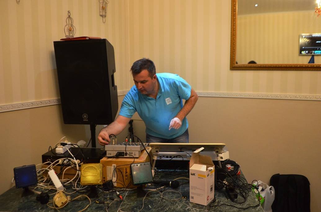 post-12815-0-99121400-1479840356_thumb.j