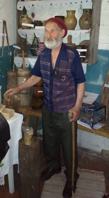 5 экскуросовод-экспонат))).jpg