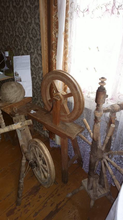 9 прялки.jpg