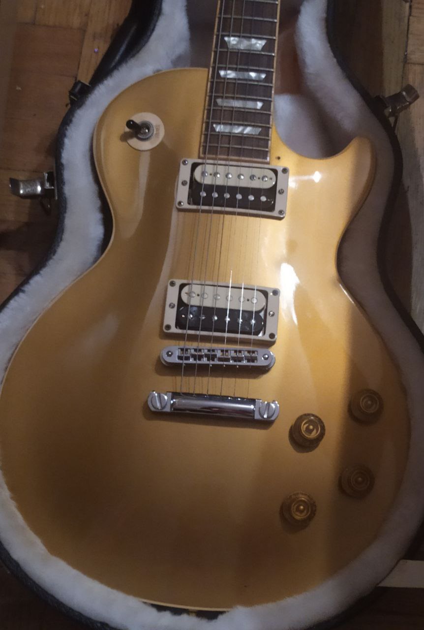 Гитара Gibson Les Paul Standard Goldtop. США. 2010г. Состояние новой.